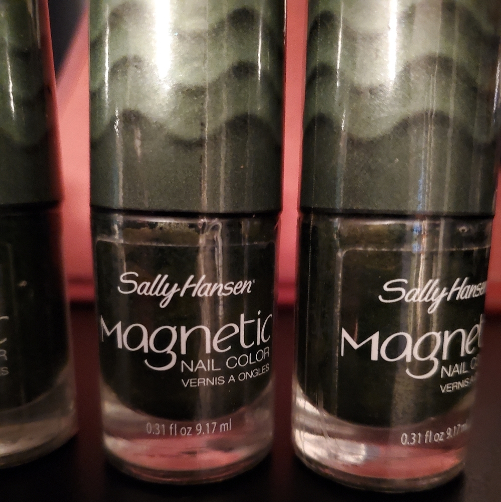 Sally Henson Magnettic Nail Polish  Emerald Green 6 Bottles